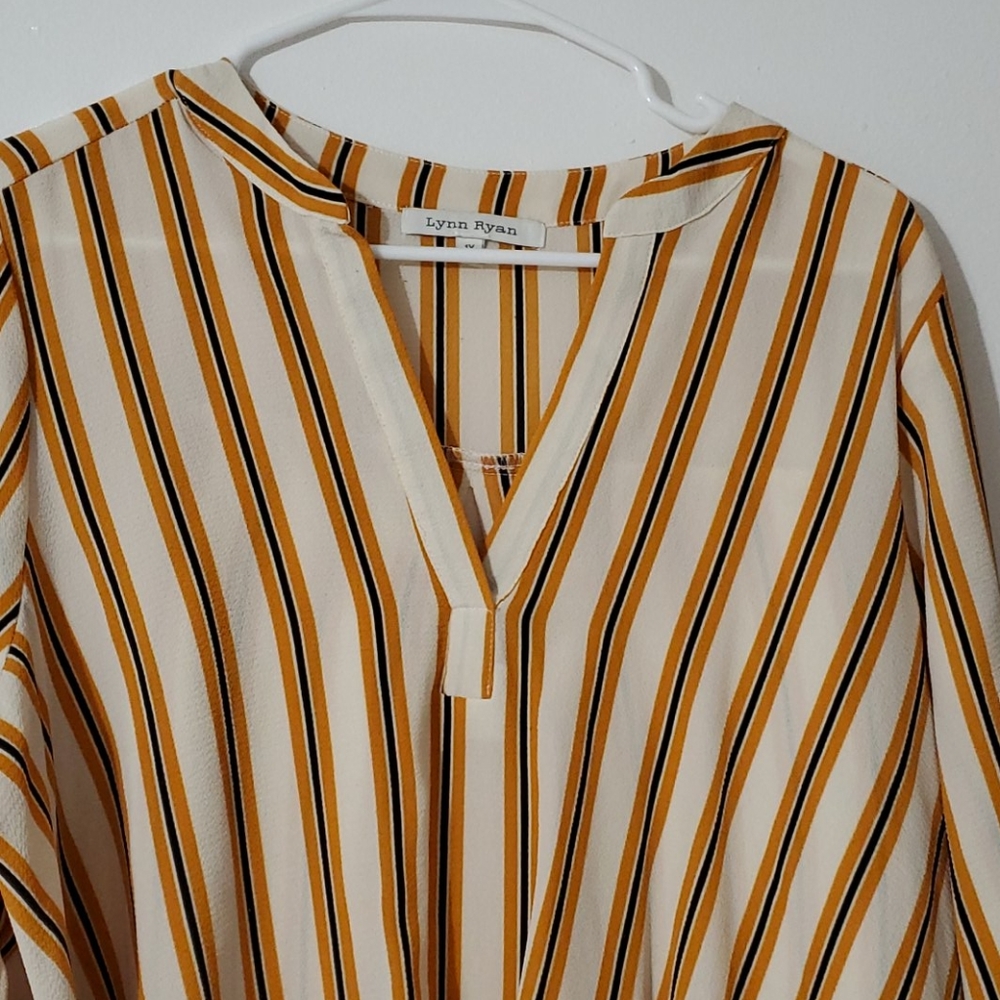 Moving - Picture 2 of 4